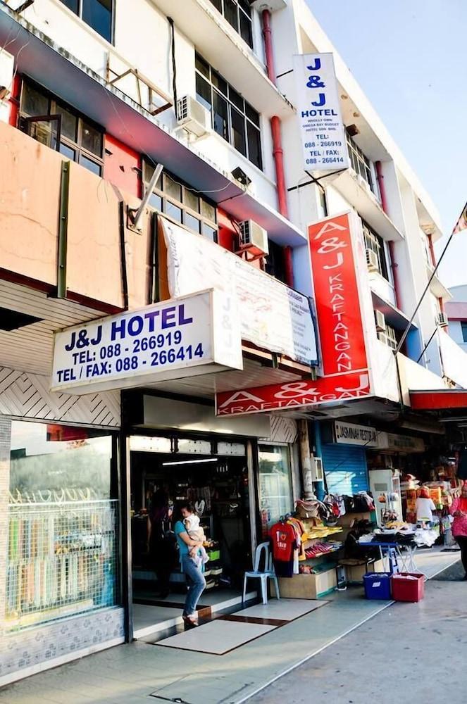 J &j Economy hotel