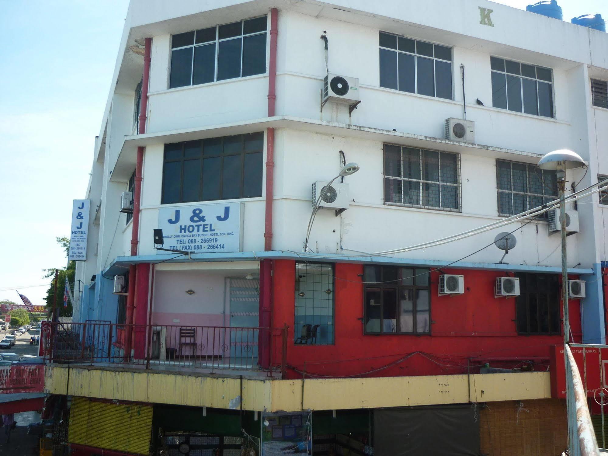 Economy hotel J &j