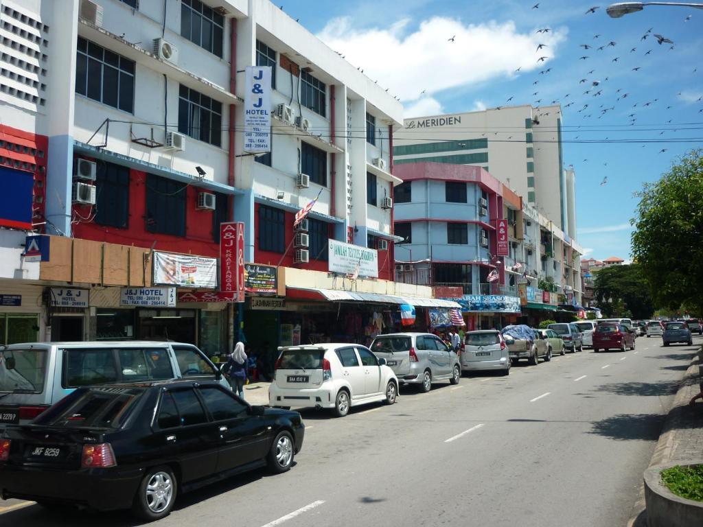 J &j Economy hotel Kota Kinabalu
